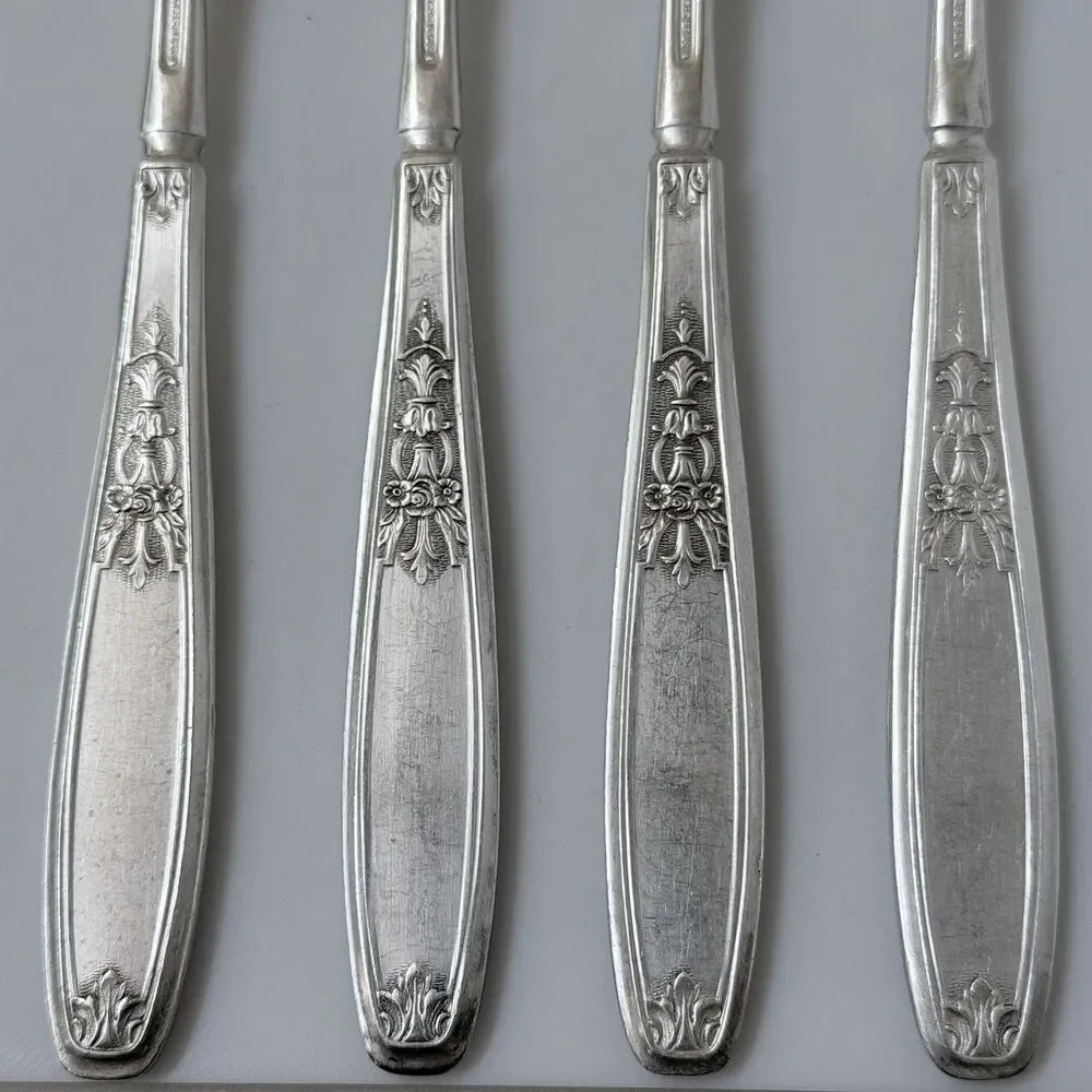 4pc 1847 Rogers Bros Ambassador Silverplate 1919 Dinner Forks 7 3/4” Solid Handl